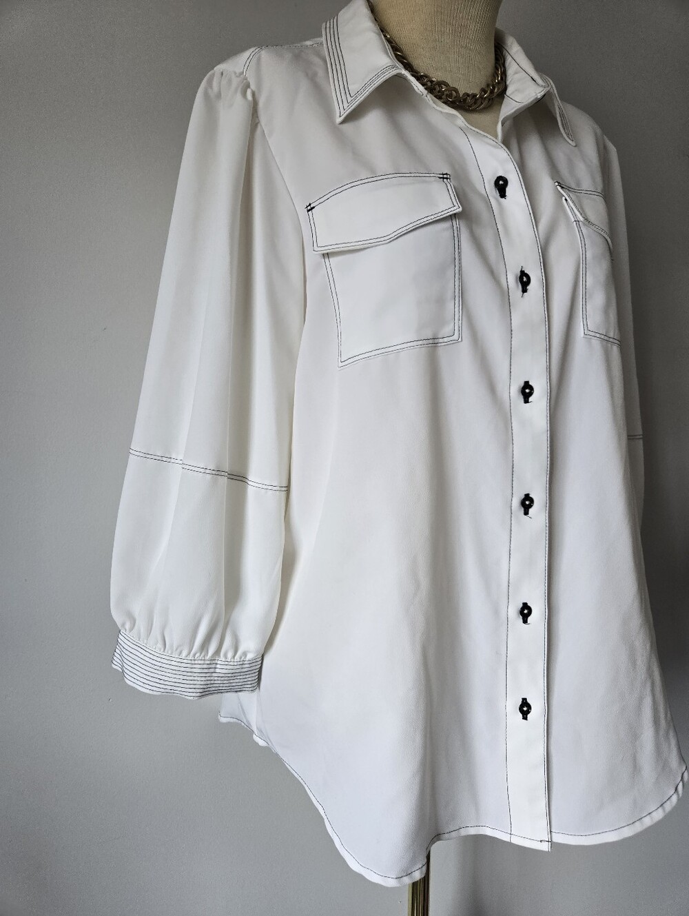 Karl Lagerfeld White Button-Up Blouse with Black Contrast Stitching. Size L - Picture 4 of 14